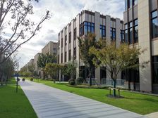 花木近陆家嘴,新楼盘,高10米,适合酒吧,餐饮,医疗美容等行