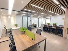 三联大厦 精装办公 位置繁华 办公舒适 户型方正 免费选址