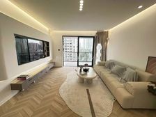 适合居住丨满五 丨南北通透丨采光好丨周围商圈成熟丨拎包入住