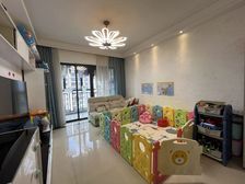 保利高尔夫郡 83.5平2居 北向简装修 随时签约