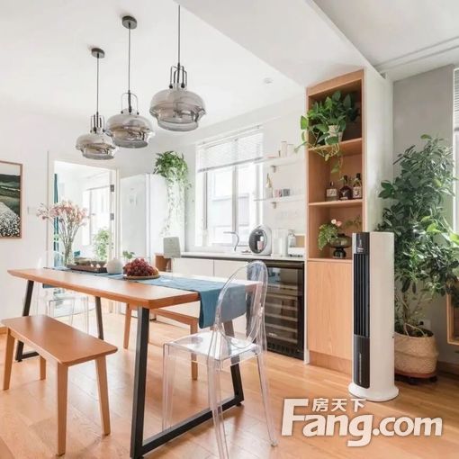  ��ó����·CBD����������ȫ�¶���װ�޼Ҿߵ���ȫ����ʱ���� 