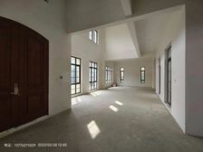 名流御园大豪宅,890平,位置好,占地大,2700万