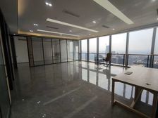 写字楼100平 精装好出租 租金便宜 价格可以谈 随时可看