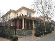 珠江壹千栋2期把边独栋 4间卧室 地上3层 价格可谈