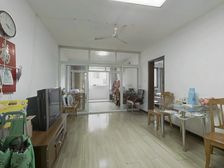 新升新苑65.71平 2室1厅 装修不错,楼层好,拎包入住