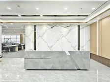 侨城北地铁口 智慧广场523平米 隔间10个 价格58元