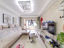 云时代三房 诚心出售 自住装修 云时代博菜