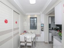 新出双南两房 2年精装修 采光好 模范小区 电梯已装带车位