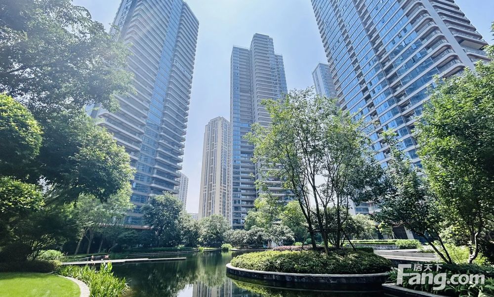 重庆江北海尔路中国铁建西派城二手房 四室 - 房天下