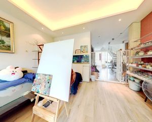 蜀风花园城 4室1厅 东南