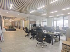 海珠客村双地铁上554方半层,1038方整层带精装修出租 即