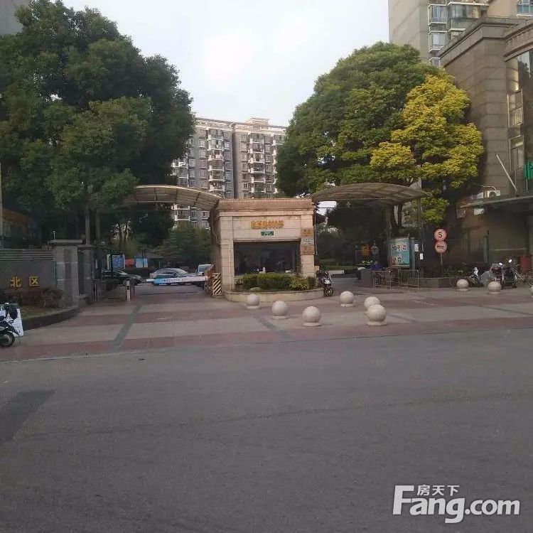 小区相关图