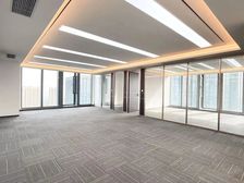 UCC写字楼220平 房东直租 公摊少 3+1格局 可直接用