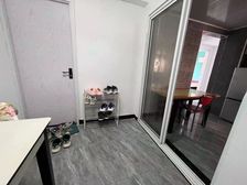 次新小区丨精装修全送丨带固定车位丨中间楼层采光好丨看房随时