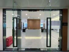 国贸大望路地标建筑,精装修带家具,双线,拎包入驻