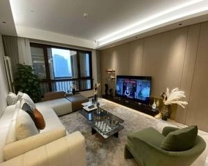 中国铁建国际公馆 1梯1户 精装修大四居室 诚心出售可看房