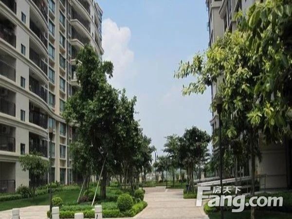 三水雅居乐花园全新未入住家私家电没拆全送价格可面谈