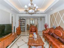 高境洋房,带产权车位!人车分流 园林小区!边套全明 全新装修