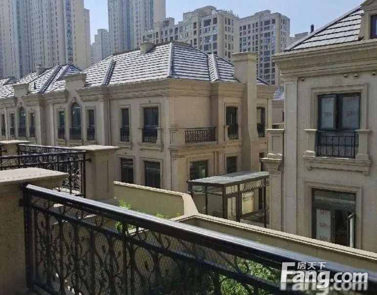 玉兰广场别墅 联系可来实地看房,常州武进湖塘吾悦常州玉兰广场别墅