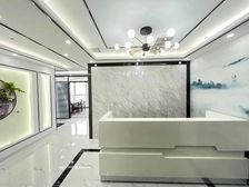 绿地之窗新装修 现代风格 高层 带家具 是您办公的理想场所