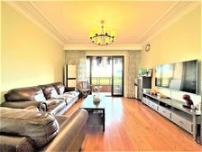 临地铁 中间楼层 板楼 楼龄新 产权清晰 有电梯 居家自住