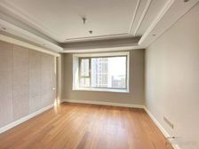 鼎集豪宅优推 海信君逸 十楼以上 可以看海景 方便看房