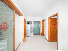 新浒花园 自住三房 中间层采光视野好 诚心急卖