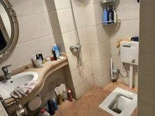 芭暑中學门口 便宜的两房小区环境优美 租金3000以上