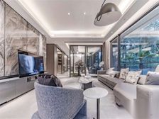 观麓公馆 中楼层四房 一梯一户 全新未住 业主急售 价格可谈