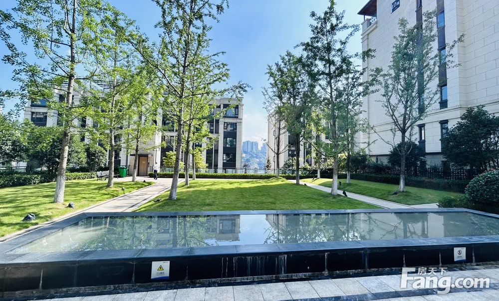 绿地海外滩洋房区 五房 358万 大横厅 看江,重庆江北鸿恩寺绿地海外滩