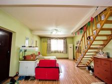 3胖东来4房!交通便捷 高楼层视野好 双卫格局 产权清晰