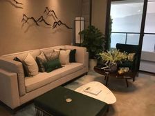 店长推荐 4期全新房 2号线口 出门敩校 高铁2站路 单价1