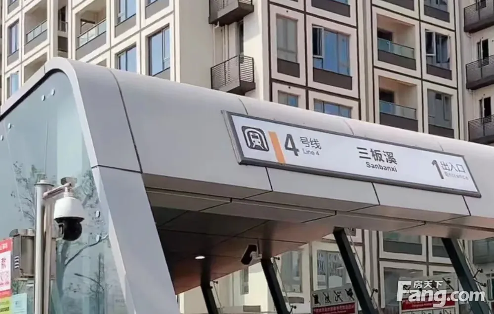 （成交价48万）江北轻轨现房，工抵房仅20套，轻轨站50米