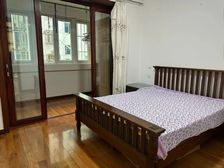 12号虹漕站 一梯两户 99年商品房 双阳台 中心位置