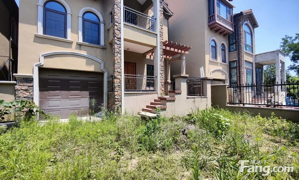 泰和上筑独栋别墅6室350平带南北院子南入户带露台带车库阁楼