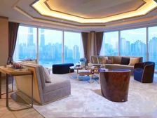 绿城黄浦湾461平4居户型,几年难出1套,南北向豪华装修