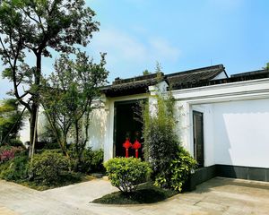 汪总移居南京,全新未入住,150方院子养鸡种花,带空调,地暖