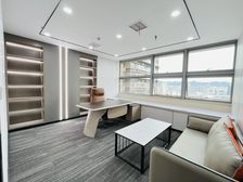 两路口地铁站!新干线大厦!高区看江235平拎包入住!欢迎咨询