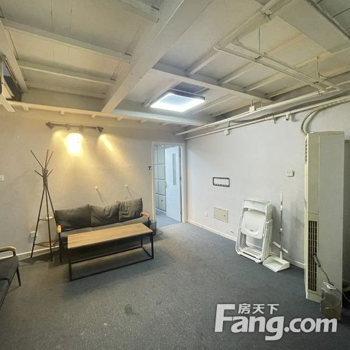  ���ó� ����·����վ ���깤�� ��ʽ110ƽ8300Ԫ��ע�� 