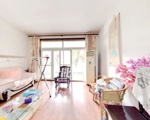 华阳滨河花园3室2厅南