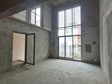 哇塞!万科物业丽水联排别墅284平邻水658万!