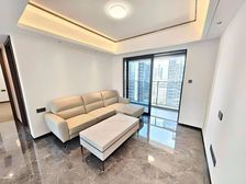 万科城市之光 包税费 送车位 中层 南向 急售 价格可谈