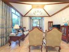 联排边户大花园 精装修 保养好 花园300-400平