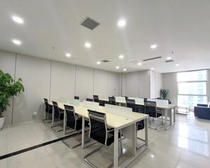 地铁可达、成都西门商务颜值担当、豪华大堂、高配比电梯西宸国际