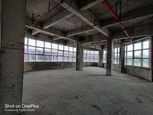 运河七区商圈旺铺出租!租金低!纯毛坯,适合棋牌类!无中介费!