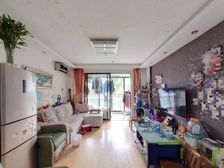 绿地康桥新苑 18号线康桥。,随时安排看房