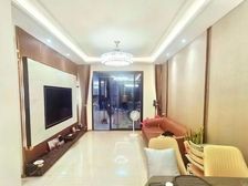 新城西岸公园 精装3房 小区中心位置 近万达广场 诚售!