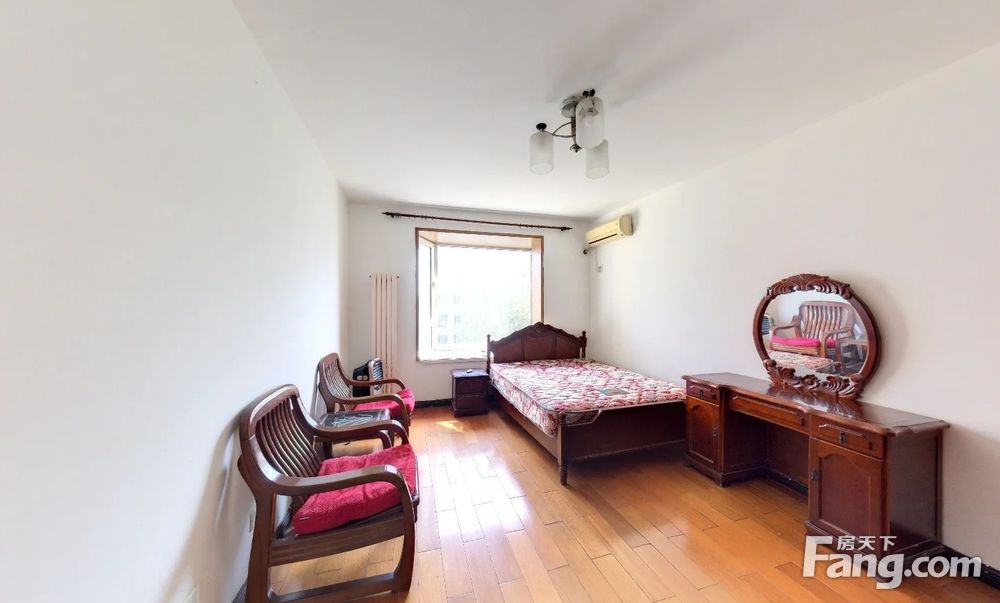 电梯房 采光无遮挡 小区环境好 配套成熟,天津河西挂甲寺海景公寓二手