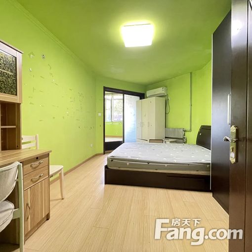  �����ȵ�������������С��ׯ�����������������һ�ӳ��� 