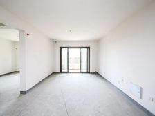 次新小区九龙仓风华里清水毛坯大四房,前排景观好,有车位,急售